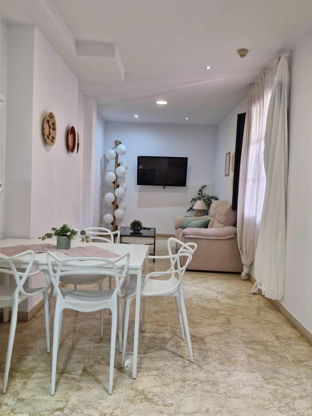 세비야 Patio Cartuja 아파트 외부 사진